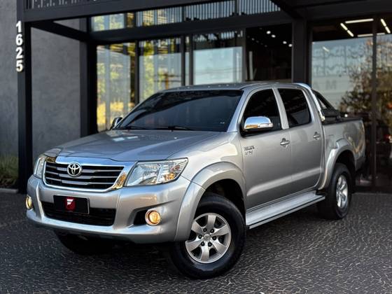 TOYOTA HILUX 2.7 SRV 4X2 CD 16V FLEX 4P AUTOMÁTICO